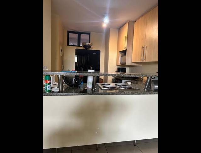 2 BEDROOM APARTMENT FOR SALE IN ROOIHUISKRAAL NORTH